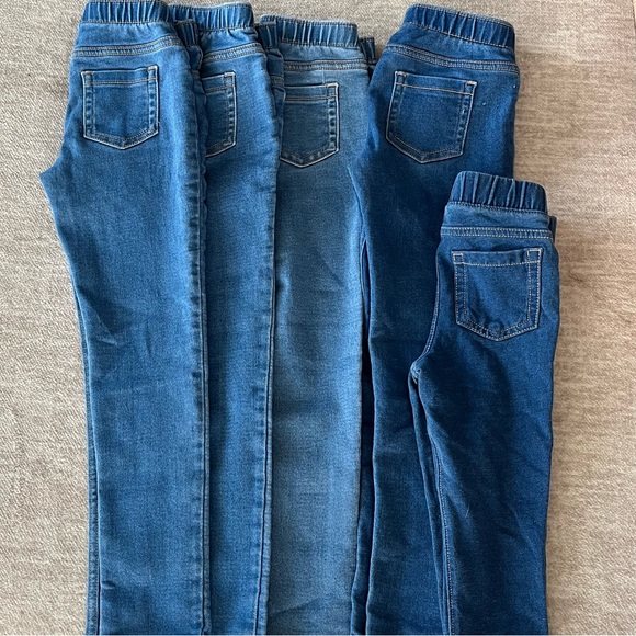 Toddler Girls' Mid-Rise Pull-On Skinny Denim Jegging Jeans- Light & Medium Wash - Picture 3 of 3